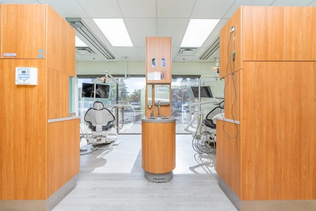 Lessard Dental dental clinic in Edmonton - Photo 3